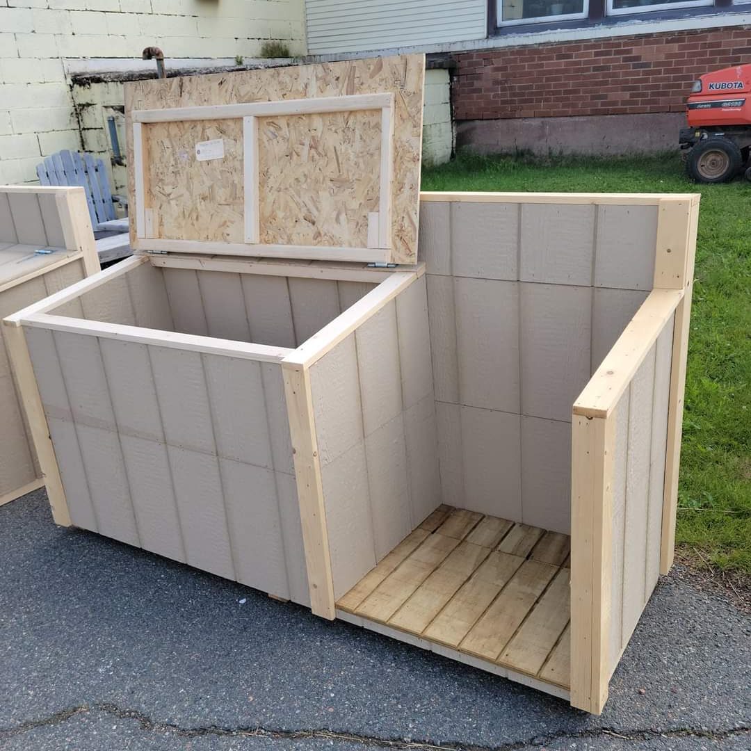 A garbage bin with space for a green composting bin on the right-hand side.